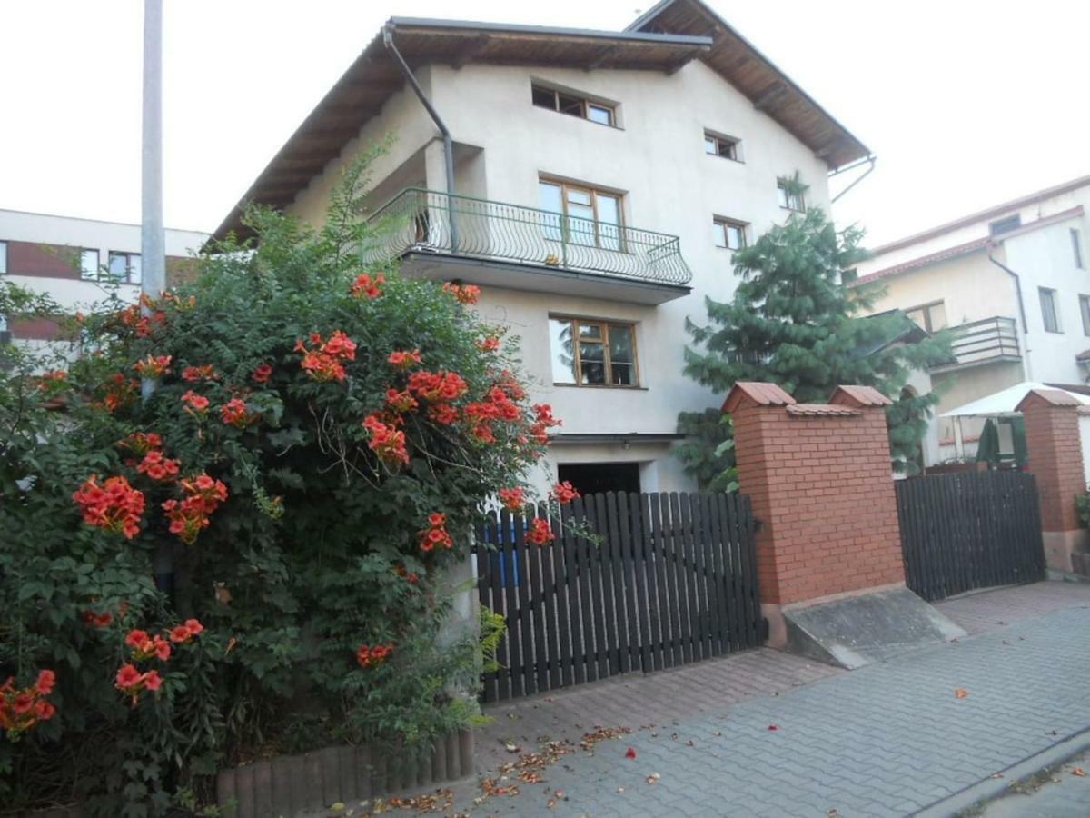 Apartament Na Fatimskiej Cracovia Exterior foto
